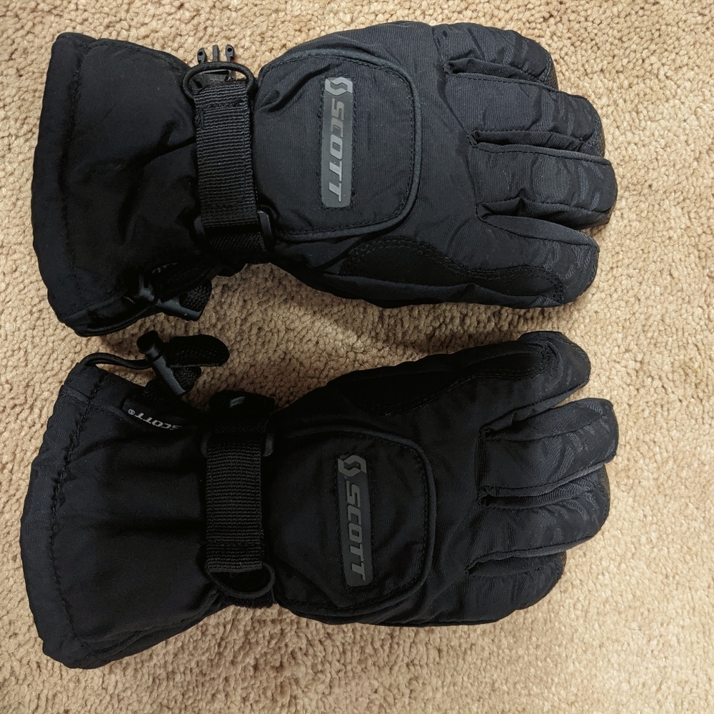 Ski gloves